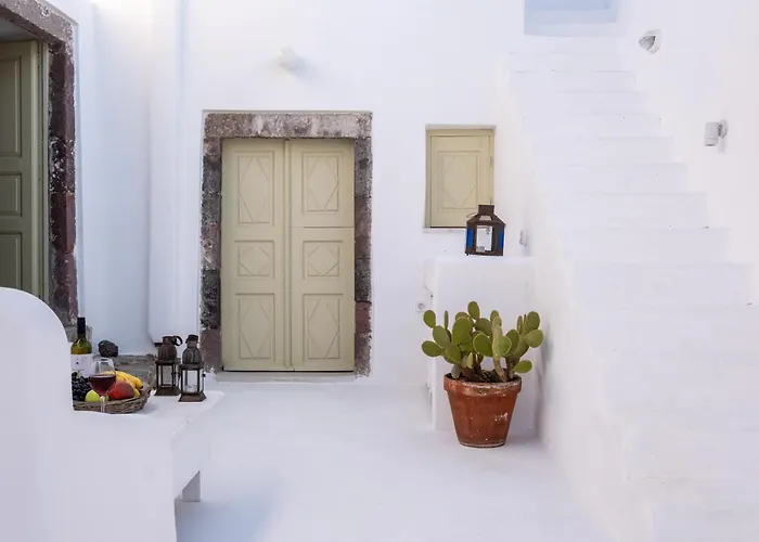 Art Canava Luxury Fira (Santorini)